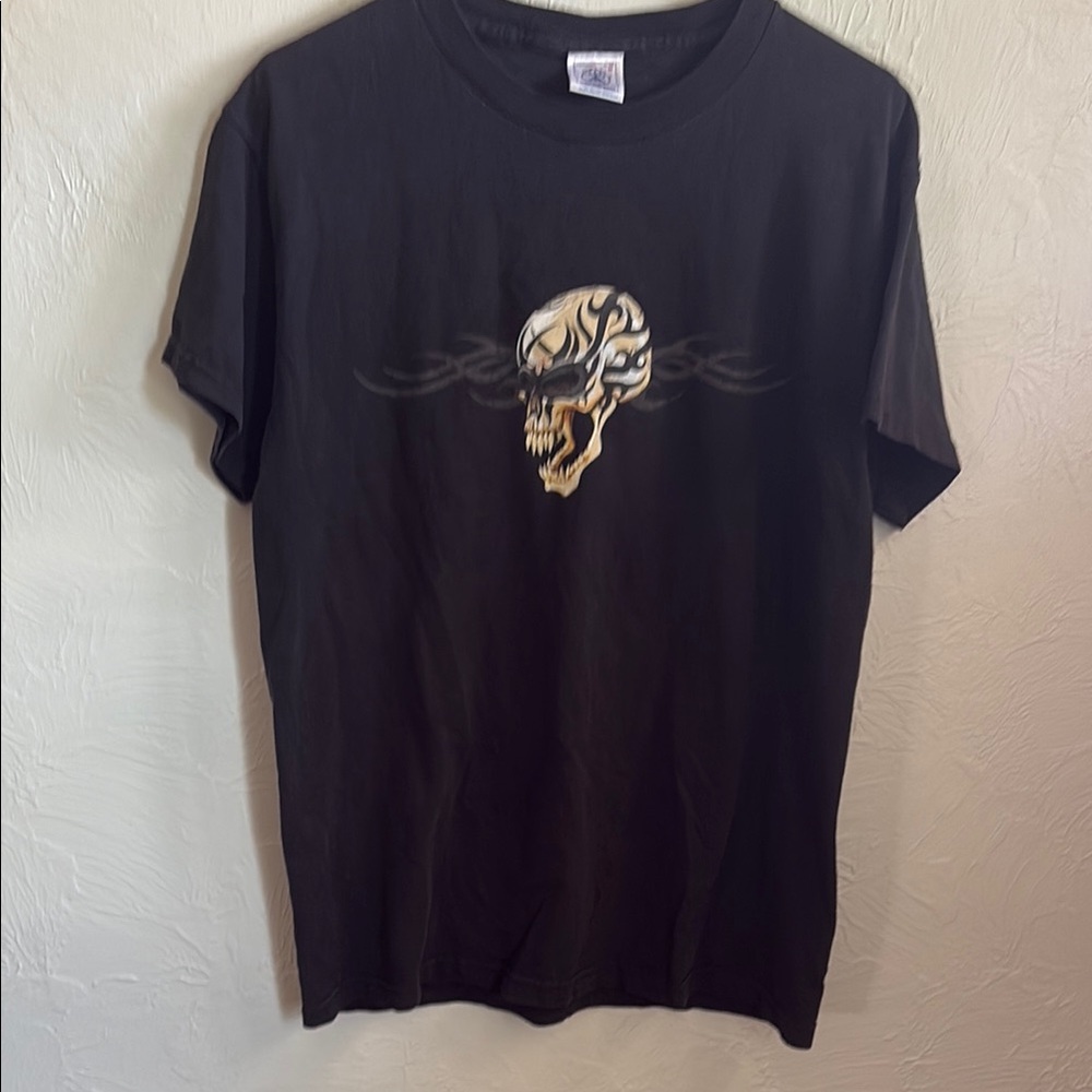 Delta Black Short Sleeve Tee with Skull Design